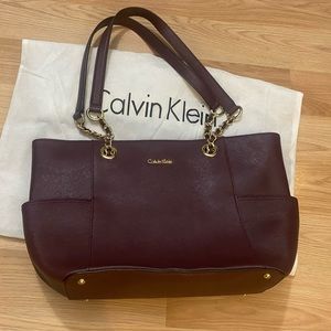 Hayden Saffiano CalvinKlein burgundy Leather Tote